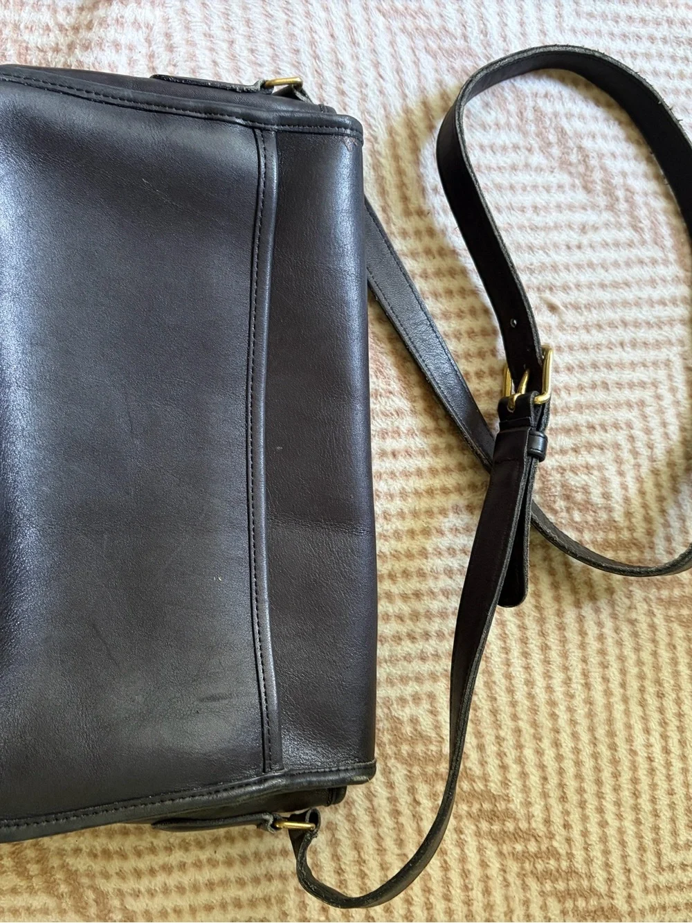 VTG Coach Classic City Bag